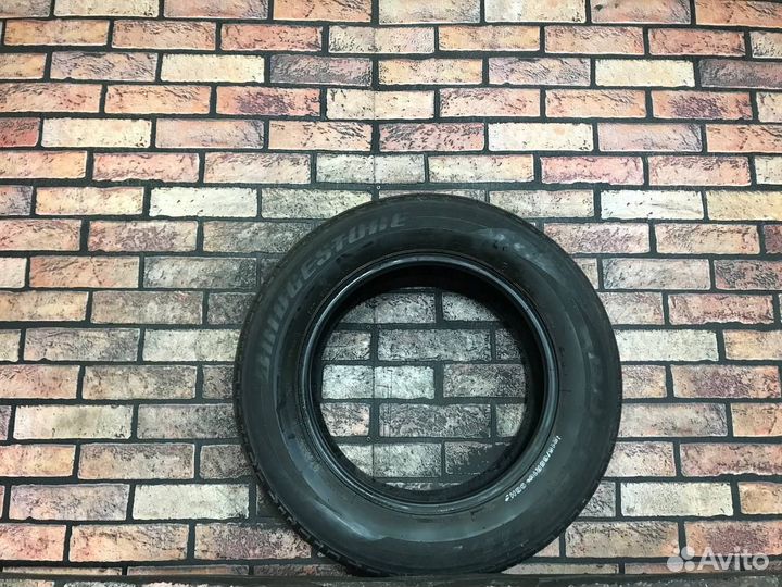 Bridgestone Dueler H/P Sport 215/65 R16 98H