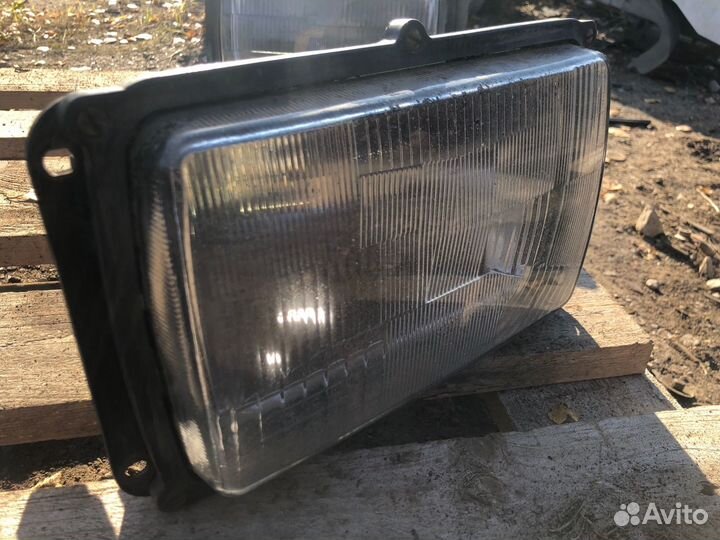 Фара передняя левая Газ 3102 седан 2.4 2007