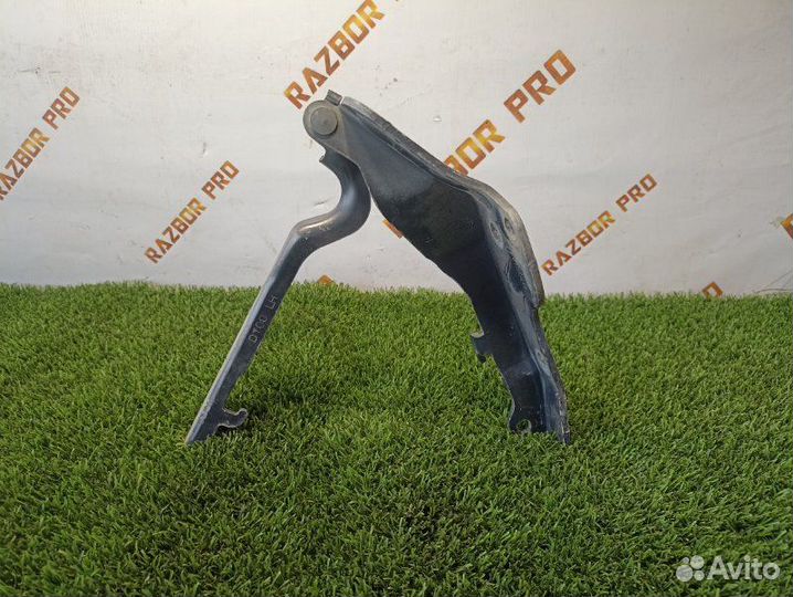 Петля капота передняя левая Ssangyong Actyon