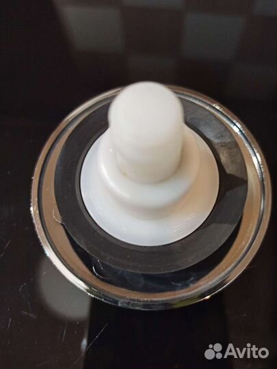 Кнопка для доного клапана