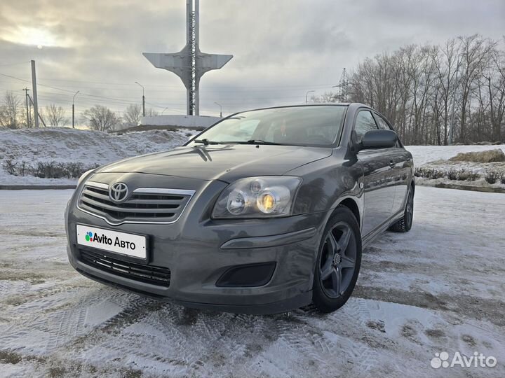 Toyota Avensis 1.8 МТ, 2004, 400 000 км