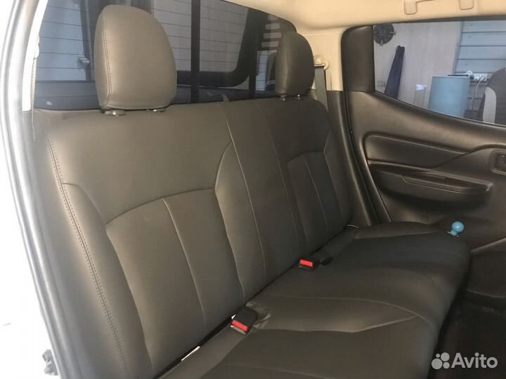 Чехлы на Mitsubishi L-200 88