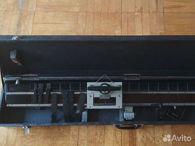 Вязальная машина Нева-1