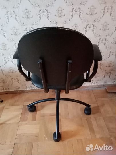 Компьютерный стул