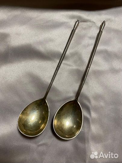 Серебряные ложки чайные