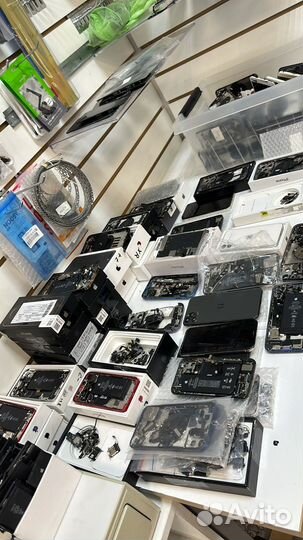 Снятые запчасти для iPhone