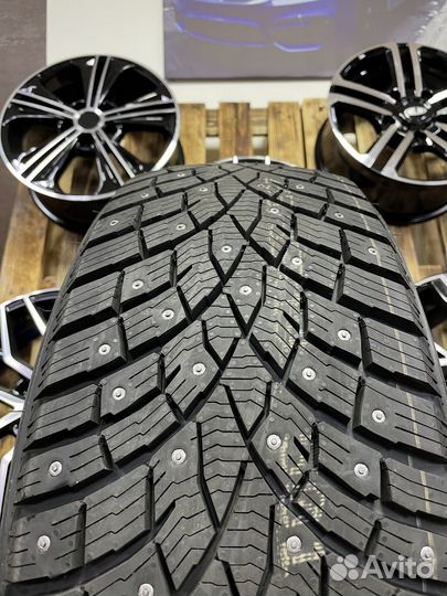 Triangle IcelynX TI501 215/50 R17 95T