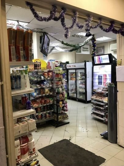 Продам торговое помещение, 252 м²