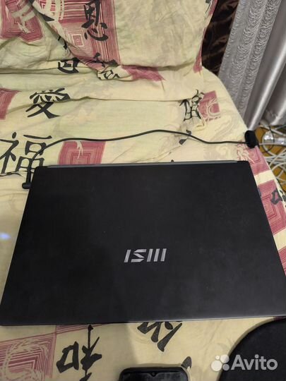Ноутбук Msi modern b5m