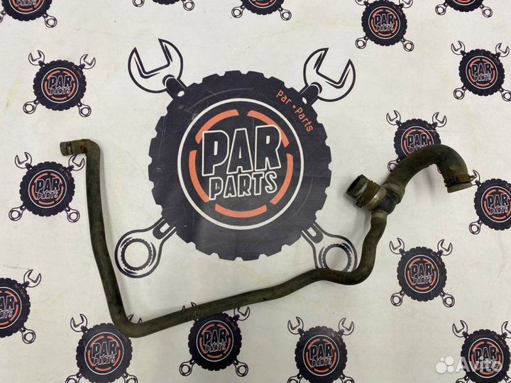 Патрубок системы охлаждения Opel Zafira B 1.8