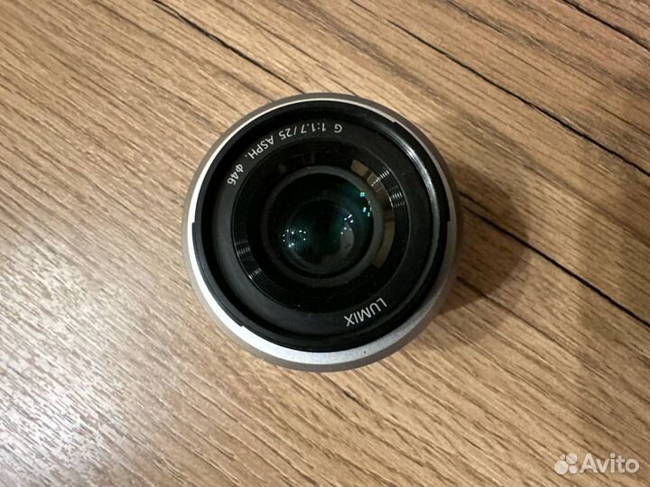 Объектив Panasonic 25mm f/1.7 G (H-H025)