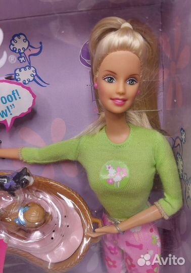 Kennel Care Barbie 2001 China
