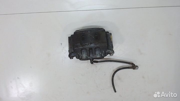 Суппорт Infiniti QX56, 2011