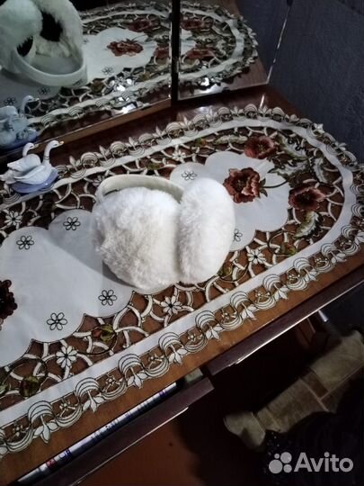 Меховые наушники