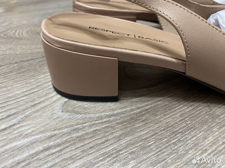 Босоножки женские 38 размер натуральная кожа новые