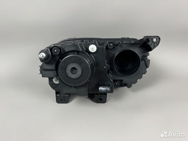 Фары Dodge Challenger 15-20г Vland