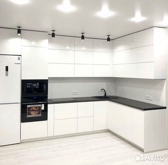 Кухонный гарнитур 