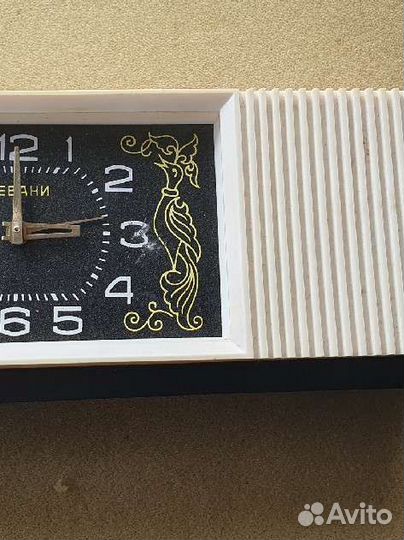 Часы настольные ретро с мелодией