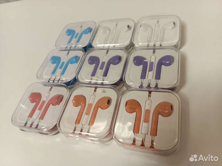 Проводные наушники с микрофоном