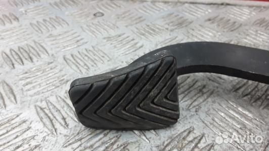 Педаль тормоза KIA sorento 1 (ENT14O201)