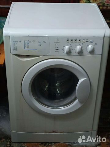 Стиральная машина бу Индезит wil 85 на запчасти
