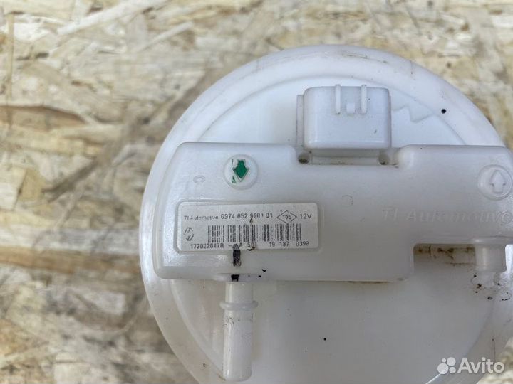 Бензонасос Renault Logan