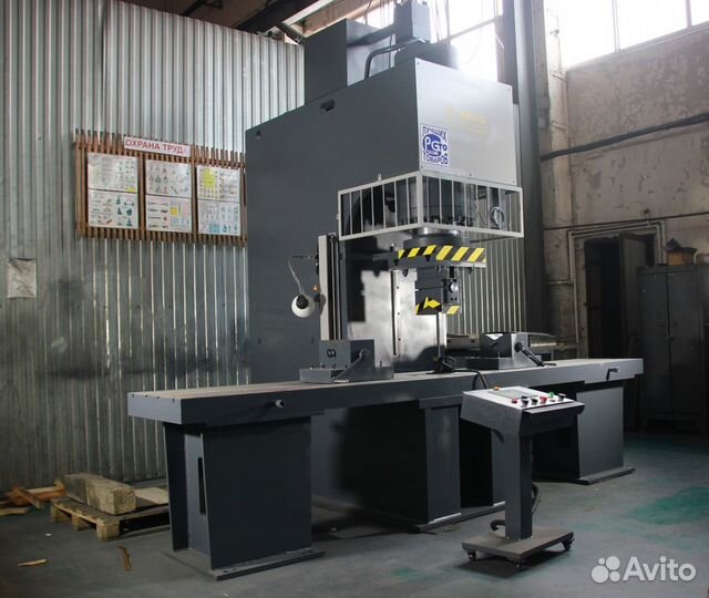 Пресс гидравлический П6334Б