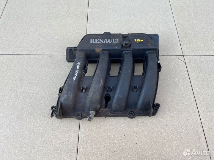 Впускной коллектор Renault Logan