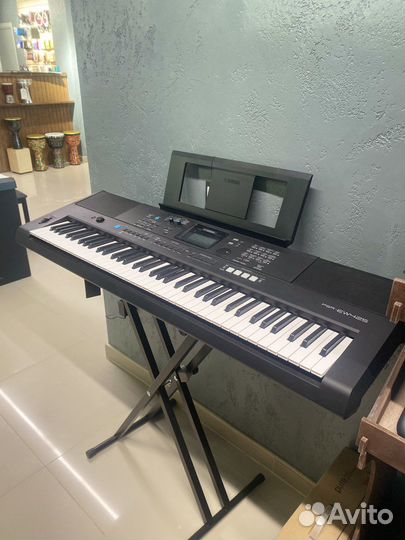 Yamaha PSR-EW425 Синтезатор