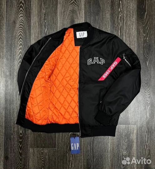 Бомбер мужской Gap