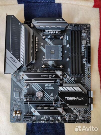 Материнская плата MSI B550 tomahawk