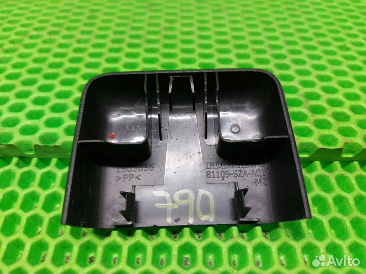 Накладка салазки сиденья Honda Pilot YF4 J35Z4