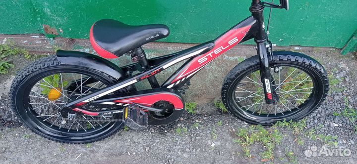 Детский велосипед 16 с боковыми колесами