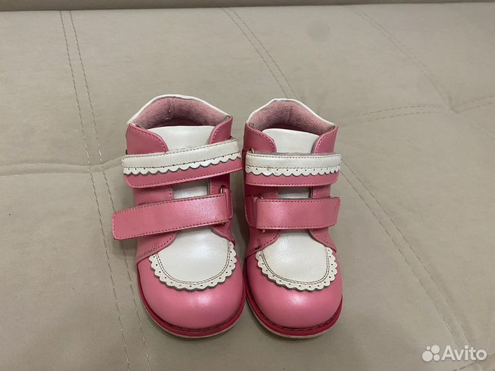 Ботинки для девочки демисезонные