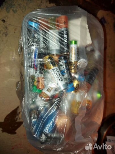 Аккумуляторные батарейки пальчиковые и другие бу