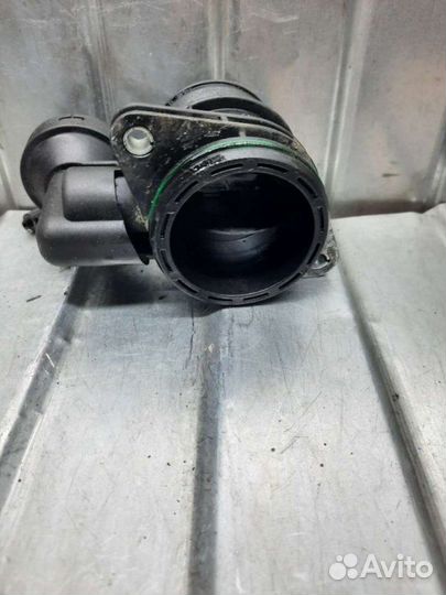 Дроссельная заслонка Peugeot 307 универсал 2.0