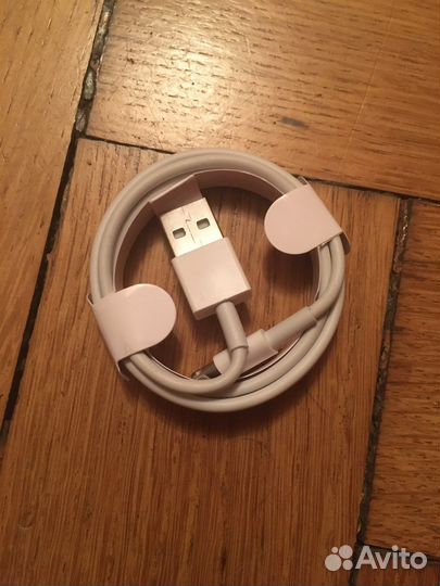 Зарядное устройство для iPhone