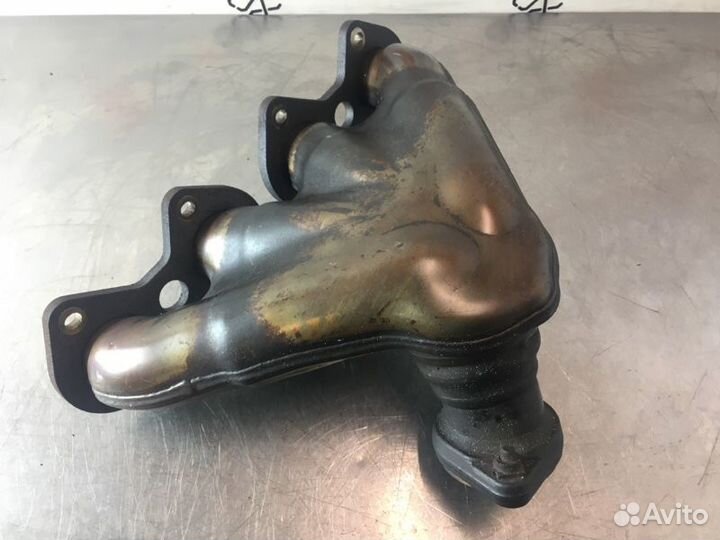 Коллектор выпускной Mercedes C-Class W203 M271