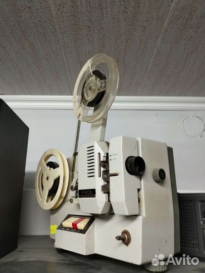 Кино-проектор 