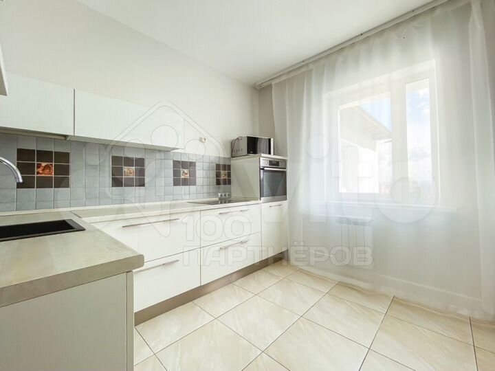 1-к. квартира, 45 м², 15/15 эт.