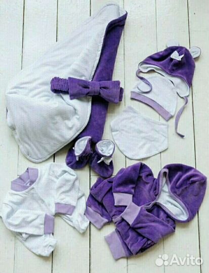Комплект на выписку для новорождённых новый