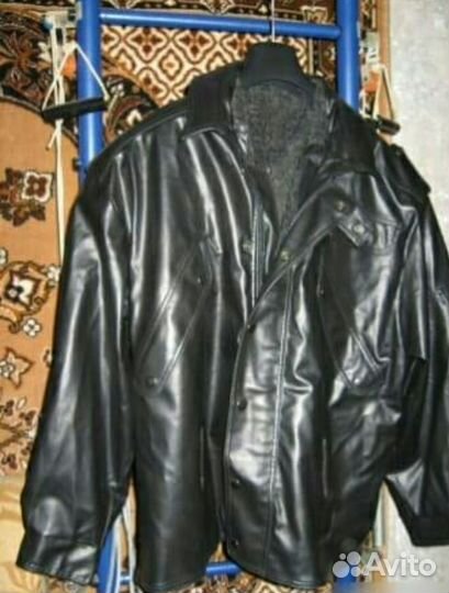 Демисезонная куртка