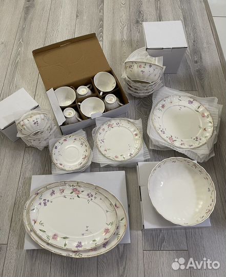 Столовый + чайный сервиз Вьюн