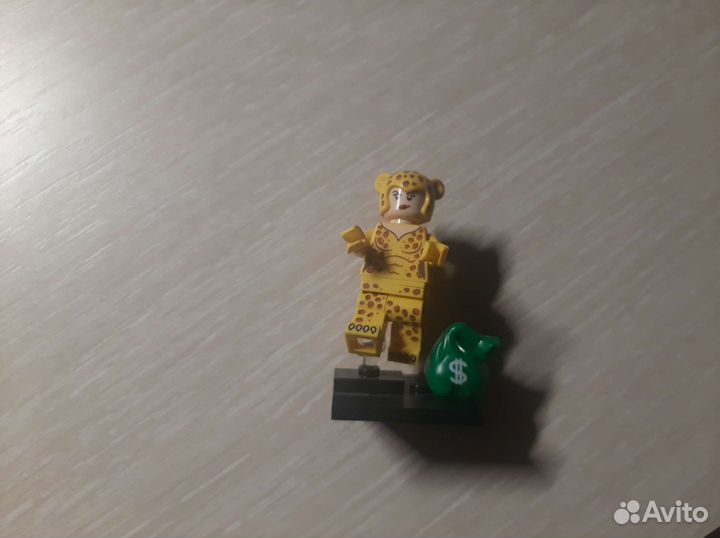 Lego минифигурки