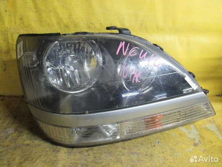 Фары Toyota Harrier MCU10W ксенон