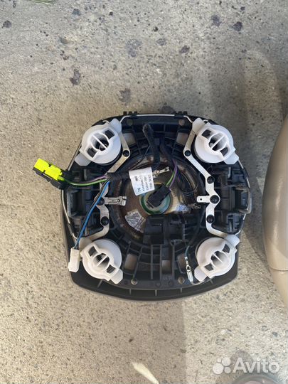 Руль Спортивный бмв ф30 без подушки после дтп