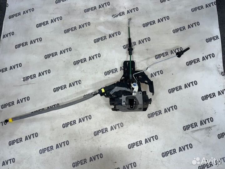 Замок боковой двери передний правый Mercedes-Benz