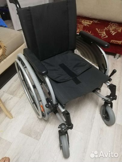 Инвалидное кресло коляска