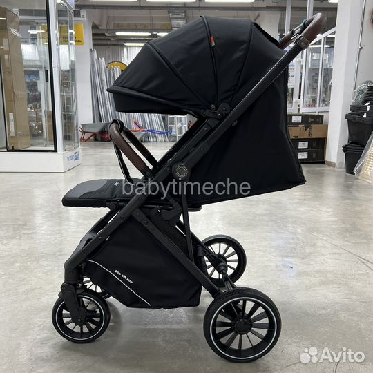 Прогулочная коляска перекидная ручка