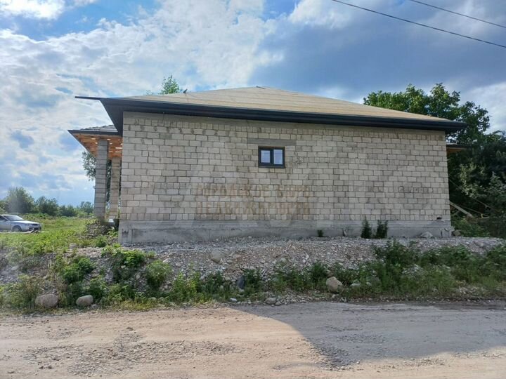 Дом 169 м² на участке 7,5 сот.